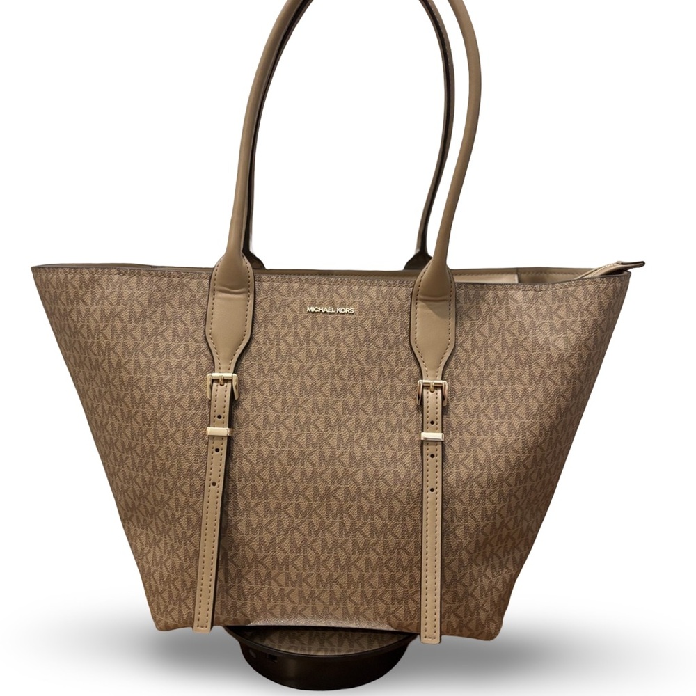 MICHAEL Michael Kors Moore Large Buckle Tote